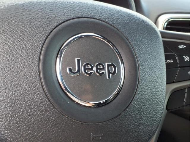 2019 Jeep Grand Cherokee Laredo