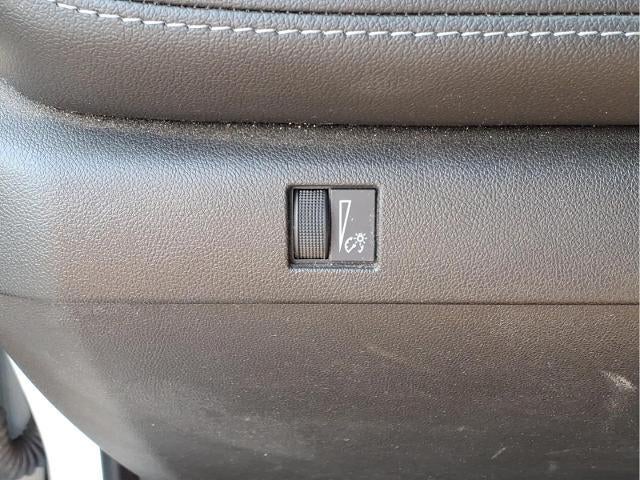 2023 Chevrolet Colorado 2WD LT