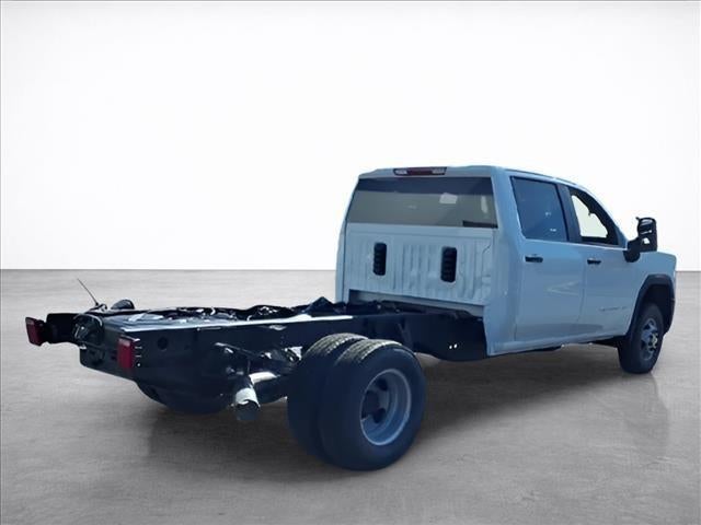 2026 GMC Sierra 3500 HD Chassis Cab Pro
