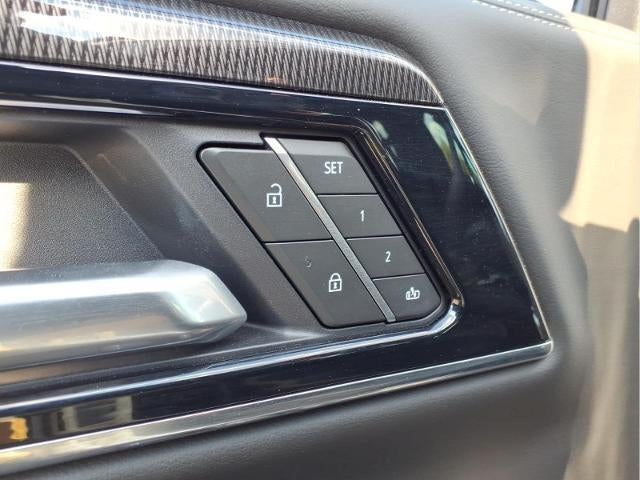 2025 GMC Yukon Elevation