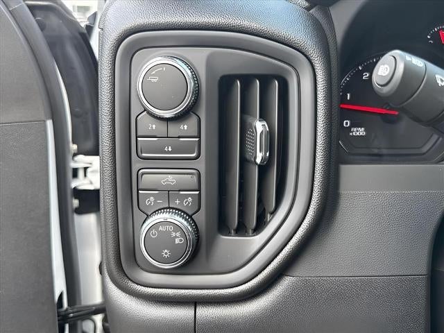 2025 GMC Sierra 2500 HD Pro