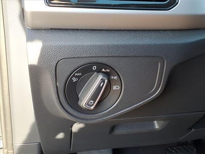 2022 Volkswagen Atlas 2.0T SE w/Technology