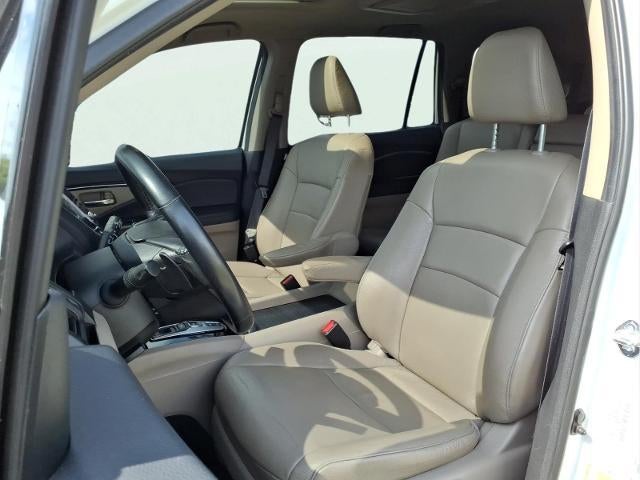 2021 Honda Pilot AWD Touring 8 Passenger